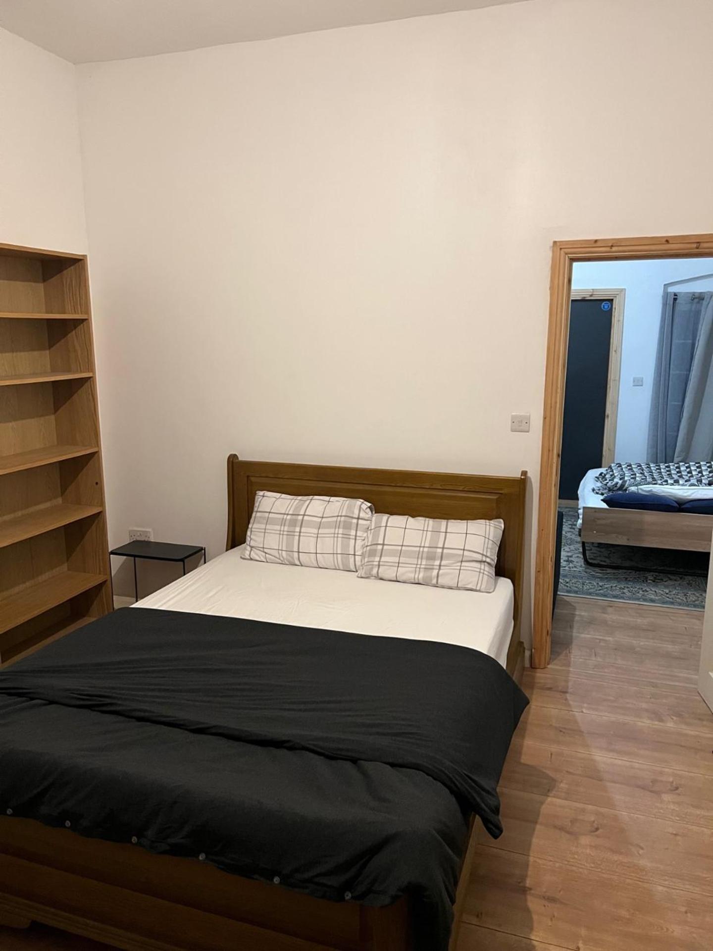New Flat, Own Bathroom, Sitting Room & Large Bedroom - Walsall Bescot Eksteriør bilde